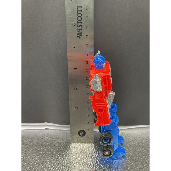 Transformers Beast Awakening Optimus Prime Takara Tomy Toy Figure - Picture 6 of 11